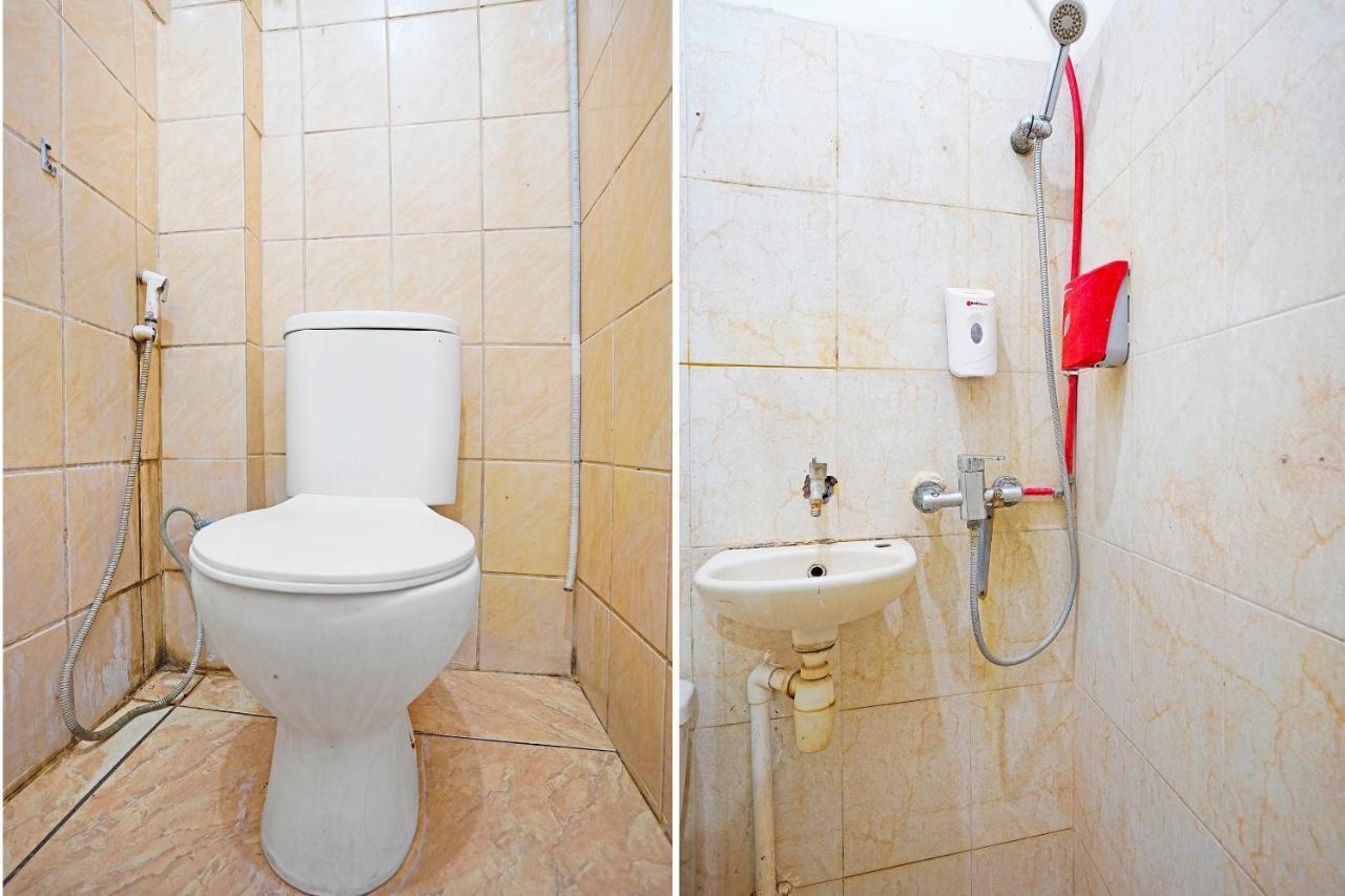 Oyo 91390 Kost Grand Royal Elite Hotel Surabaya Bagian luar foto